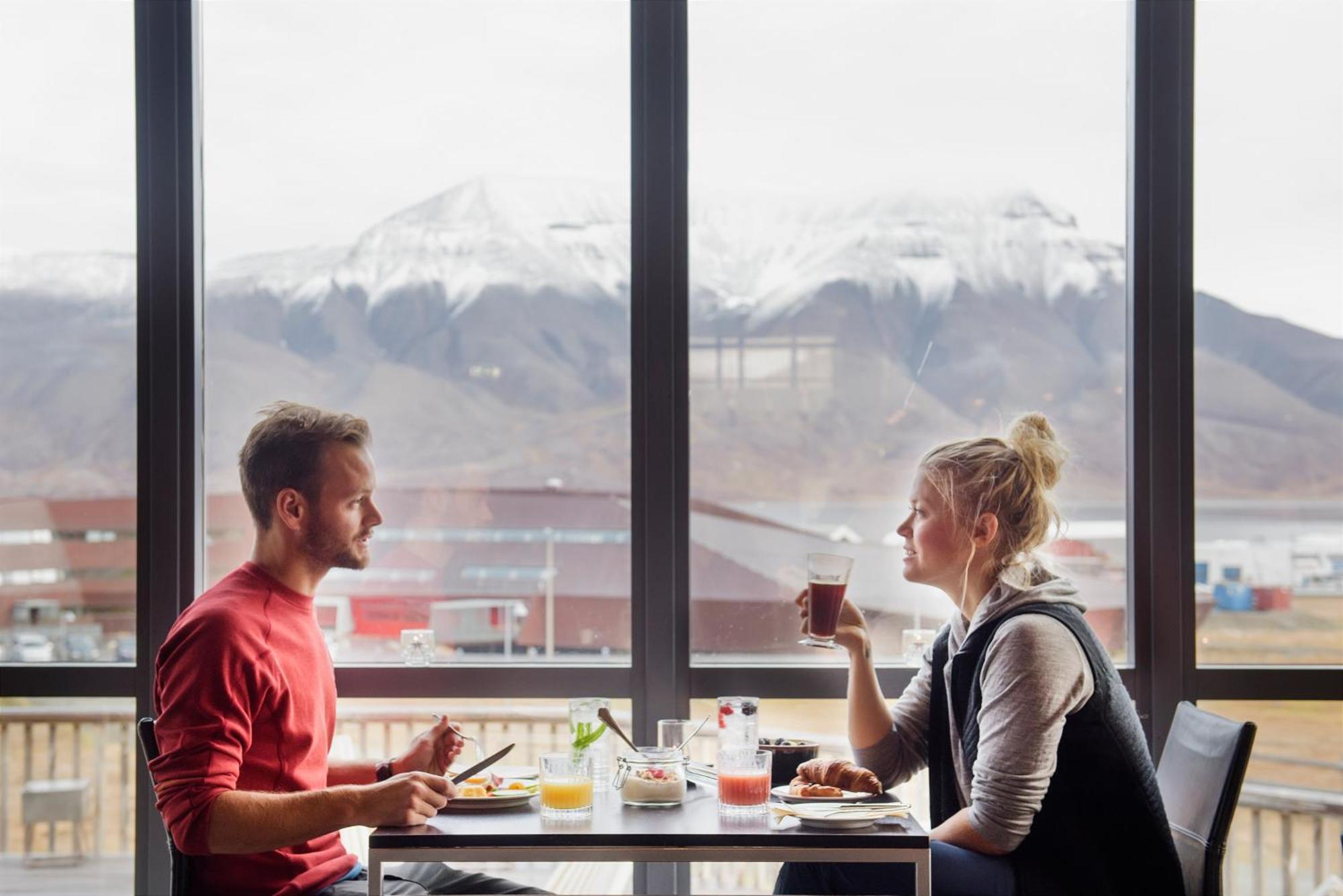 Radisson Blu Polar Hotel, Spitsbergen Longyearbyen Exterior foto